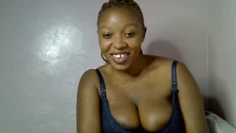 Snapshot of nasty_previne chatting on 11/14/25, 03:27 previn online show from 11/14/25, 03:27