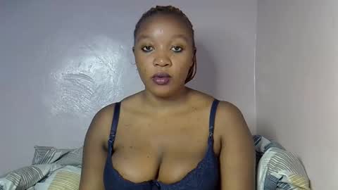 Snapshot of nasty_previne chatting on 11/19/25, 01:44 previn online show from 11/19/25, 01:44