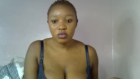 Snapshot of nasty_previne chatting on 11/22/25, 04:55 previn online show from 11/22/25, 04:55