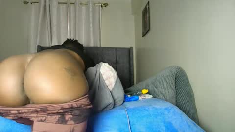 NESTER online show from 12/02/25, 03:34