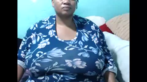 Lisa online show from 01/05/25, 01:35
