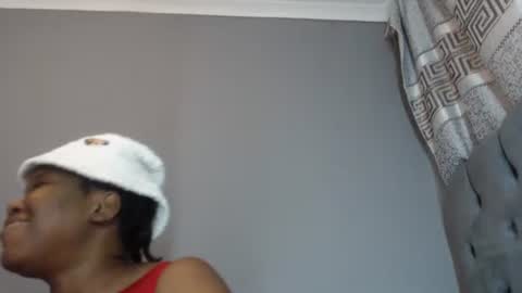 Snapshot of nastycockaddictxxx chatting on 11/24/25, 05:12 Kim online show from 11/24/25, 05:12