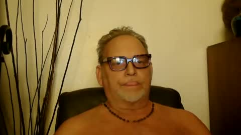 Daddy online show from 01/23/25, 06:49