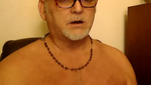 Daddy online show from 02/06/25, 03:27