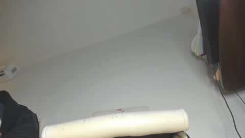 Snapshot of nastydenise chatting on 03/06/25, 07:57 CATHERINE online show from 03/06/25, 07:57