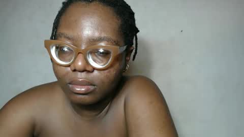 Snapshot of nastyhairy7 chatting on 09/28/25, 05:13 nastyhairy7 online show from 09/28/25, 05:13