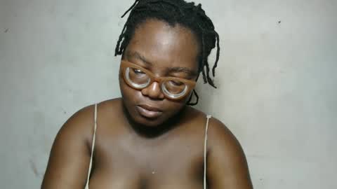 Snapshot of nastyhairy7 chatting on 10/15/25, 04:45 nastyhairy7 online show from 10/15/25, 04:45