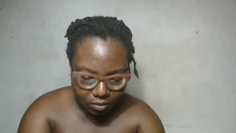 Snapshot of nastyhairy7 chatting on 10/17/25, 06:16 nastyhairy7 online show from 10/17/25, 06:16