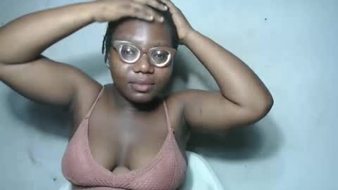 Snapshot of nastyhairy7 chatting on 10/20/25, 05:41 nastyhairy7 online show from 10/20/25, 05:41