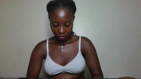 Snapshot of nastyivy1 chatting on 11/18/25, 07:07 nastyivy1 online show from 11/18/25, 07:07