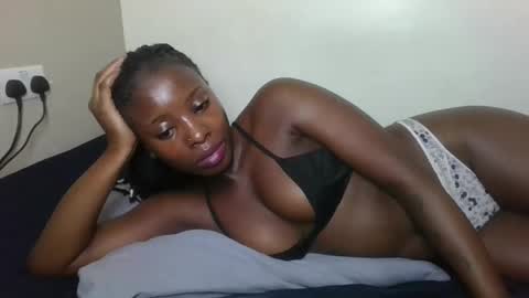 Snapshot of nastyivy1 chatting on 11/25/25, 02:11 nastyivy1 online show from 11/25/25, 02:11