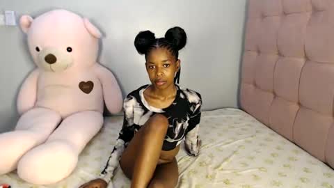 Snapshot of nastyxoul chatting on 11/12/25, 02:50 nastyxoul online show from 11/12/25, 02:50