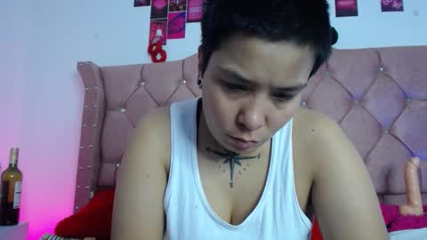 nat_evans8 online show from 03/05/26, 04:19