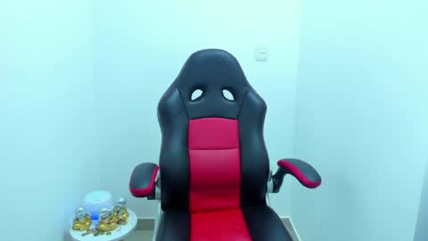 Karo online show from 04/17/26, 12:46