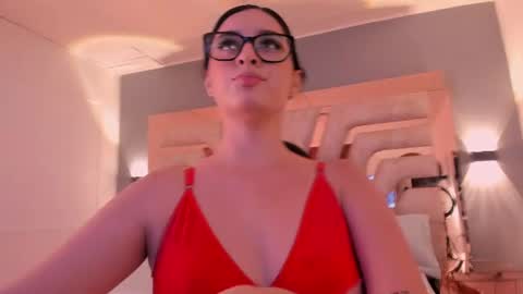 Snapshot of natachadiaz1 chatting on 07/27/26, 11:50 Natacha online show from 07/27/26, 11:50