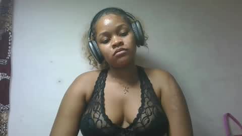 natachazz online show from 05/05/26, 10:51