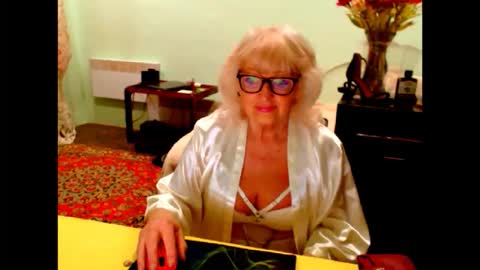 natali online show from 05/07/26, 02:17