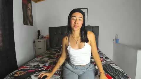 Snapshot of natalia54_ chatting on 02/24/25, 10:14 NATI  online show from 02/24/25, 10:14