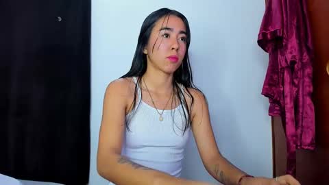 Snapshot of natalia54_ chatting on 10/29/25, 11:17 NATI online show from 10/29/25, 11:17