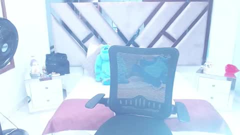 natalia5560 online show from 03/10/25, 02:59