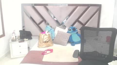 natalia5560 online show from 03/12/25, 09:03