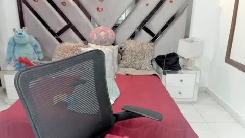 natalia5560 online show from 11/04/25, 01:54