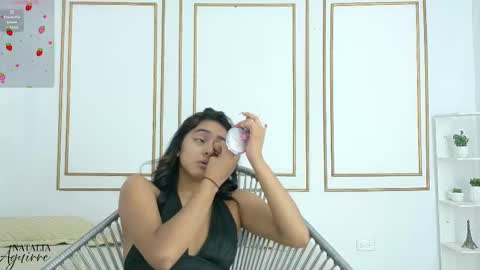 Snapshot of natalia_aguirre chatting on 10/03/25, 12:13 Naty  online show from 10/03/25, 12:13
