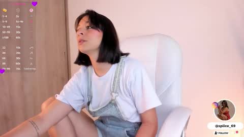 natalia andrea online show from 12/18/25, 10:27