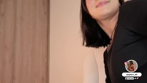 natalia andrea online show from 04/02/26, 10:51