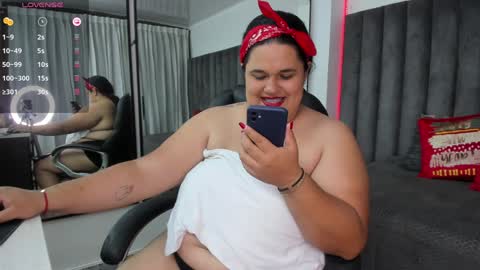 Nathalia online show from 12/10/24, 03:01