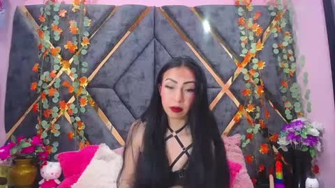 natalia pinkk online show from 12/18/24, 09:08