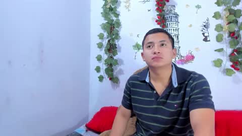 nataliaandjulliam online show from 02/03/26, 03:48