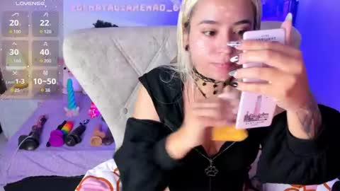 Snapshot of nataliahenao_69 chatting on 07/15/26, 04:12 Nataliua Henao online show from 07/15/26, 04:12