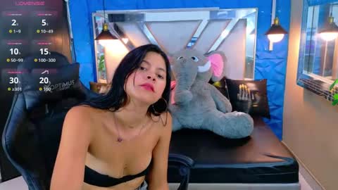 nataliatompsonx1 online show from 09/11/25, 08:42