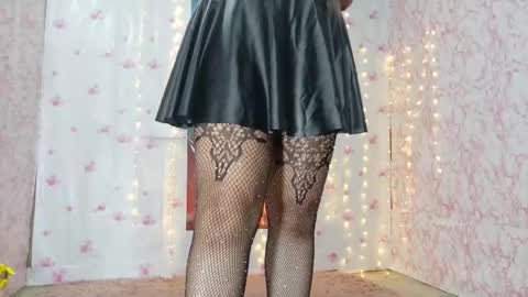 Snapshot of nataliavela chatting on 11/03/25, 12:57 nataliavela online show from 11/03/25, 12:57