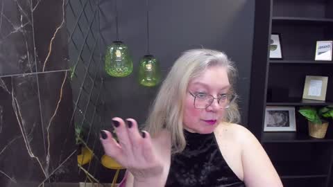 Snapshot of natalicloud chatting on 12/06/24, 01:22 NataliCloud online show from 12/06/24, 01:22