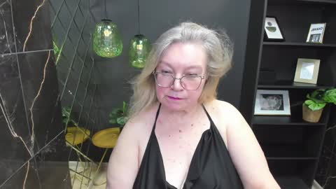 Snapshot of natalicloud chatting on 01/26/25, 01:25 NataliCloud online show from 01/26/25, 01:25