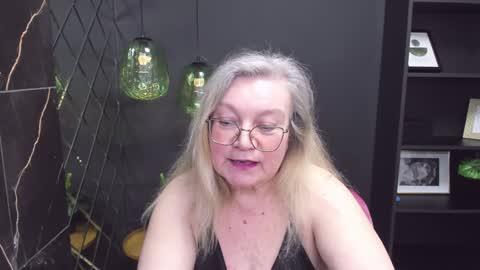 Snapshot of natalicloud chatting on 02/07/25, 04:35 NataliCloud online show from 02/07/25, 04:35