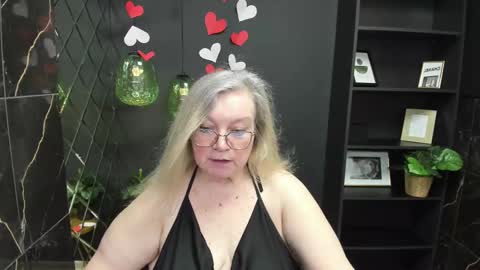 Snapshot of natalicloud chatting on 02/18/25, 04:16 NataliCloud online show from 02/18/25, 04:16
