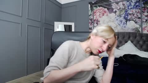 Natalie online show from 12/11/24, 07:31