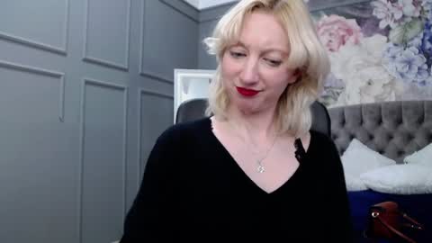 Natalie online show from 12/23/24, 09:05