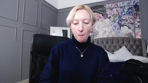 Natalie online show from 12/27/24, 07:40