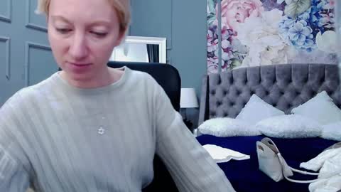 Natalie online show from 12/29/24, 09:17