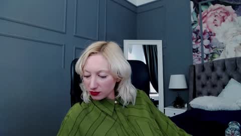 Natalie online show from 12/30/24, 10:43