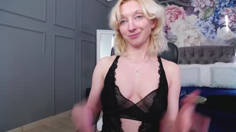 Natalie online show from 01/14/25, 10:59