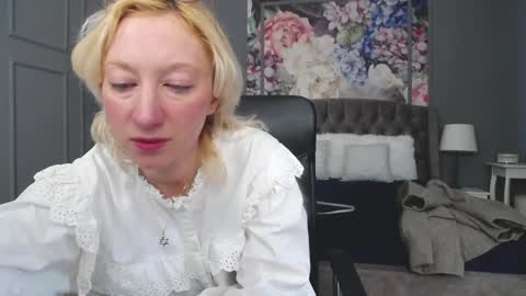 Natalie online show from 01/27/25, 07:03