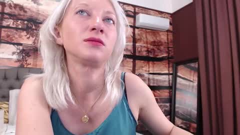 Natalie online show from 10/11/25, 11:42