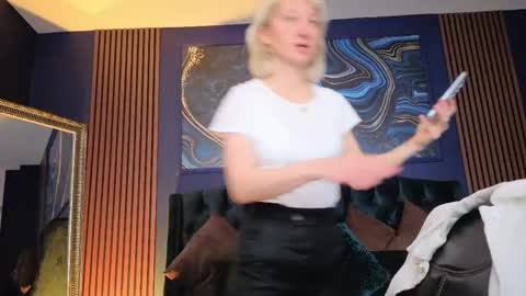 Natalie online show from 05/08/26, 05:24