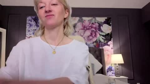 Natalie online show from 05/11/26, 05:24