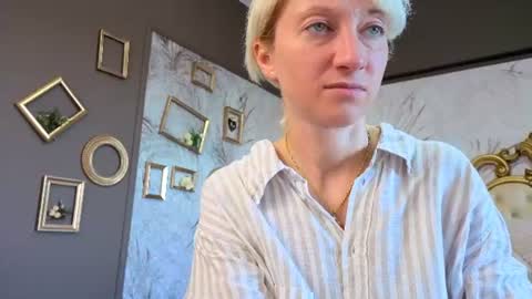 Natalie online show from 06/17/26, 05:43